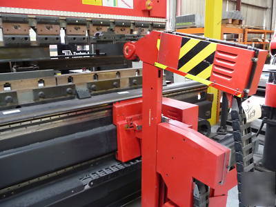 Amada astro 100 robotic press brake cell