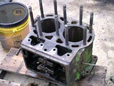 John deere r diesel cylinder block