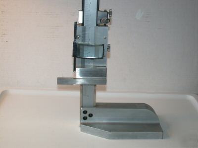Mitutoyo vernier height gage gauge 24