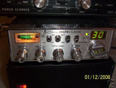 Cobra 25LTD classic peaked &tuned cb radio w/ two mic's