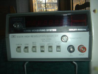 Hp 5300B/5307A high resolution frequency counter