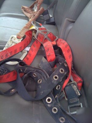 Safety harness + double lanyard, fall arrest protection