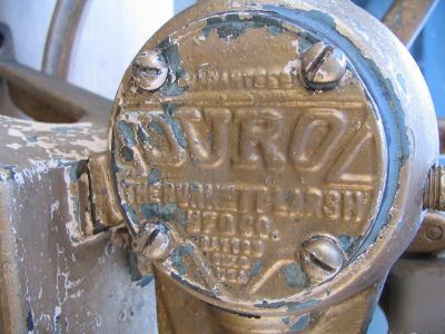 Very old collectable water pump duro bunnett-larsh rare