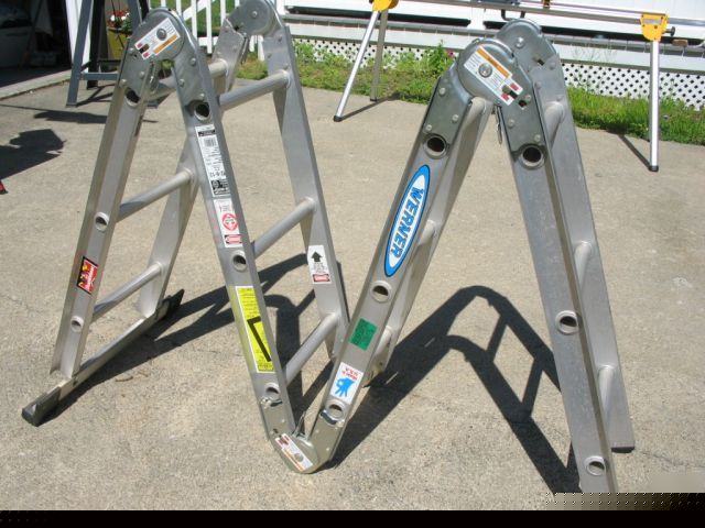 Multi-master articulated folding ladder 3' 6' 12' long