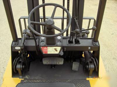 Hyster 8,000#, 8000# pneumatic tired forklift, gas