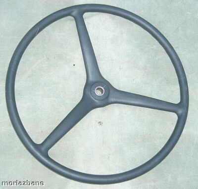 New ford aftermarket steering wheel fits 8N , naa , etc