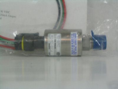 New kavlico PT255 pressure transducer 0-15 psi brand 