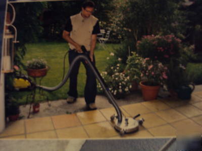 Tile & grout hard surface spinner 12â€ wand