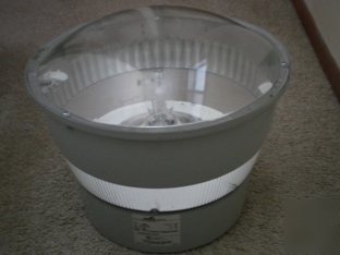 Used cooper lighting parking garage light metal halide 