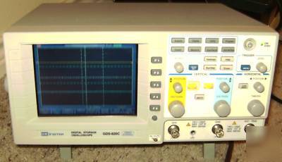 Gds instek 820C digital color storage oscilloscope 