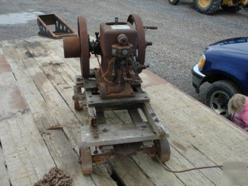 International harvester hit and miss engine