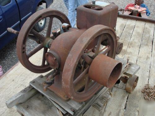 International harvester hit and miss engine