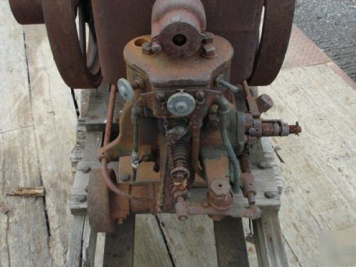 International harvester hit and miss engine