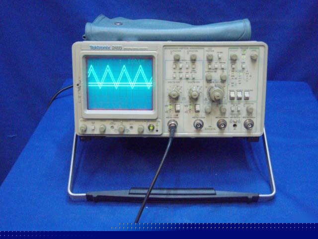 Tektronix 2465 300MHZ digital oscilloscope