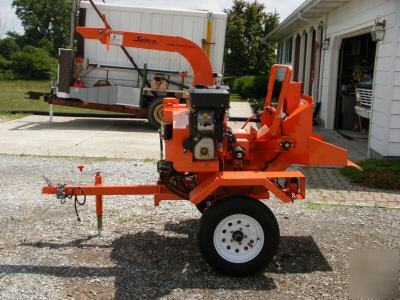 2006 salsco 4IN. wood chipper w/ 16HP briggs & stratton