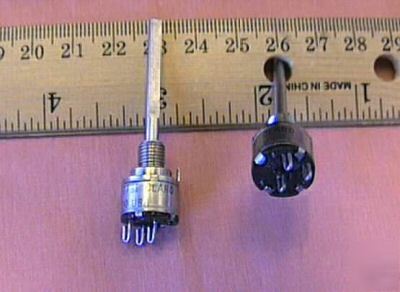 500K miniature waterproof potentiometer/ 5 per pkg