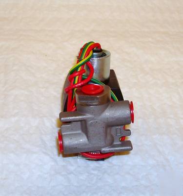 Asco red hat 3-way solenioid valve, EF8317G008 120/60 