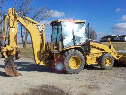 Cat 420D backhoe loader