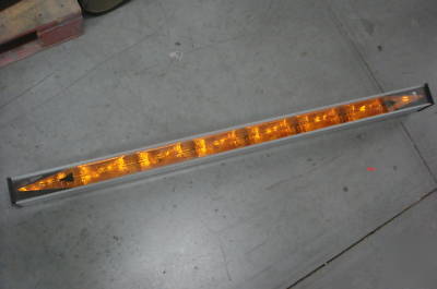 1 code 3 amber arrowstik traffic advisor light 