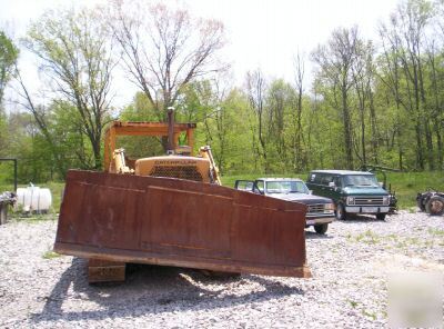 Caterpillar cat D8H dozer, shuttle shift diesel winch