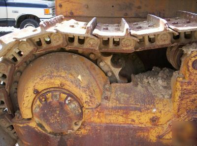 Caterpillar cat D8H dozer, shuttle shift diesel winch