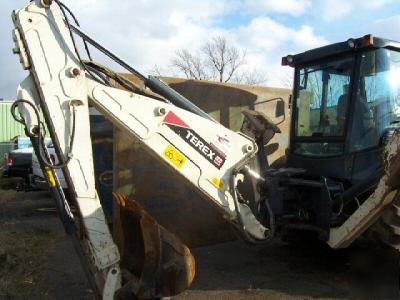 2004 terex 760B backhoe loader