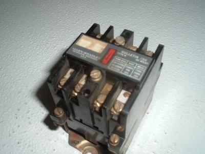 Control relay 700-N400A1 allen bradley series c type n