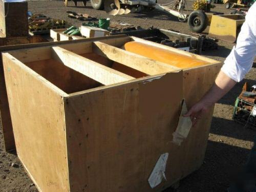 New samsung 210 excavator toolbox in crate