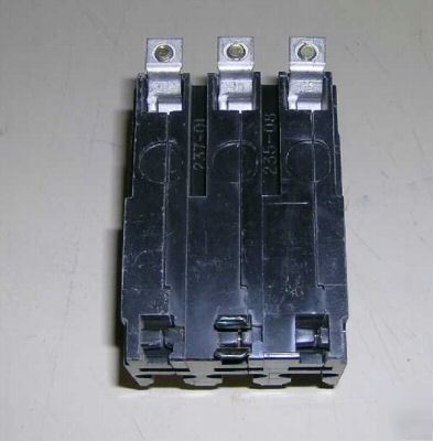 Square d qob QOB320 20 amp 3 pole circuit breaker 