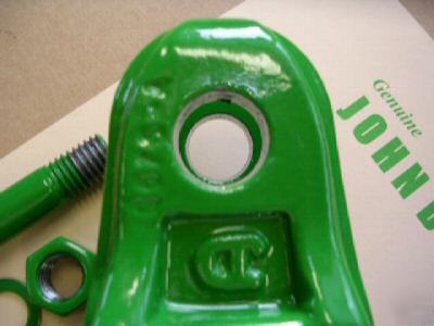 John deere nos plow clevis g 675 a (part # da 75 a)