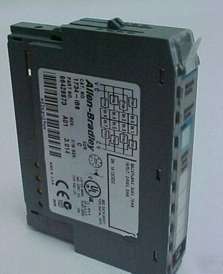 Allen bradley input module 1734-IB8 (118)