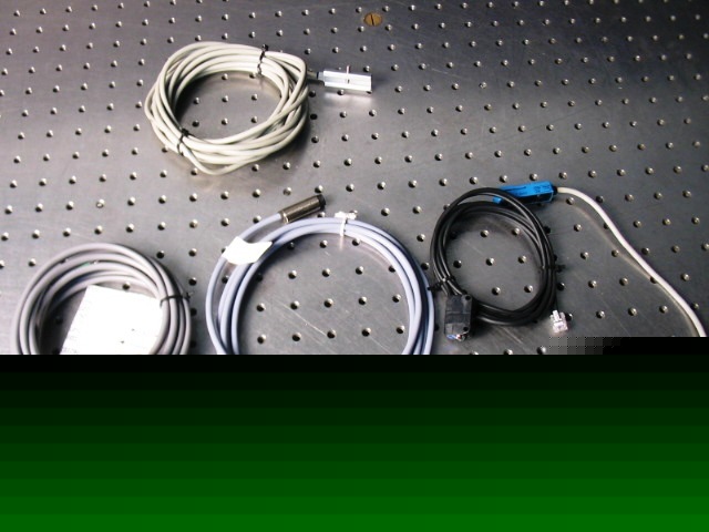 B28428 [5] sensors; keyence, origa, yamatake-honeywell