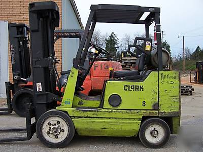 Clark 5000 lb cushion tire forklift 1985