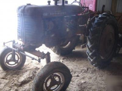 Farmall 100 hi clear tractor-- not 130 ih international