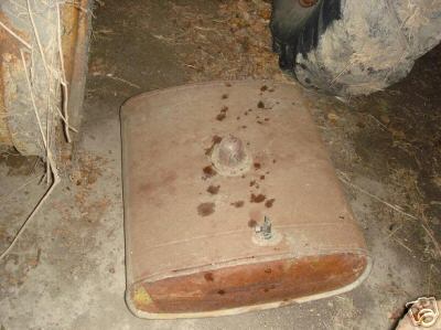 John deere d unstyled gas tank 