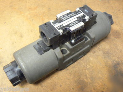Nachi ss-G03-C5-fr-E115-E21 directional control valve 