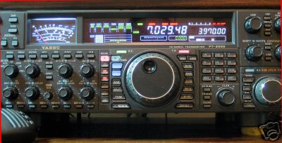 Yaeus ft-2000 hf / 50 mhz transceiver