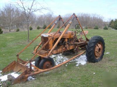 Allis chalmers 1942 wc farm tractor with manure bucket