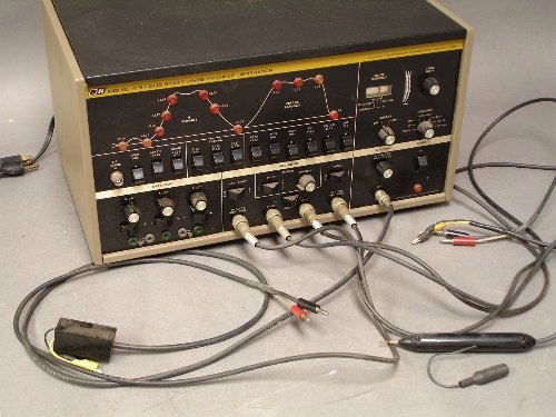 B&k model 415 solid state sweep/marker generator, gtd