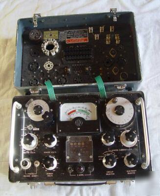 Good working avo CT160 valve tube tester with data book