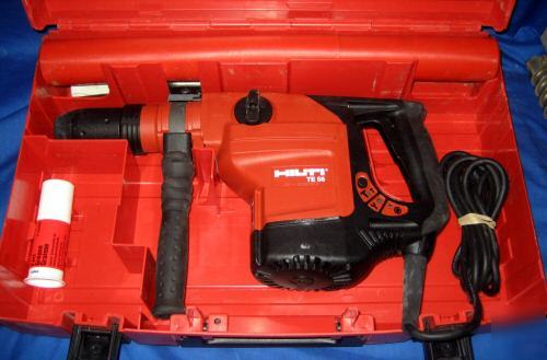 Like new * * hilti te 56 hammer drill in case +bits TE56 