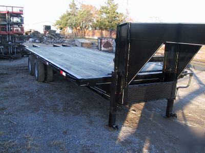 2009 8 x 25 gooseneck equipment dual tandem 20K trailer