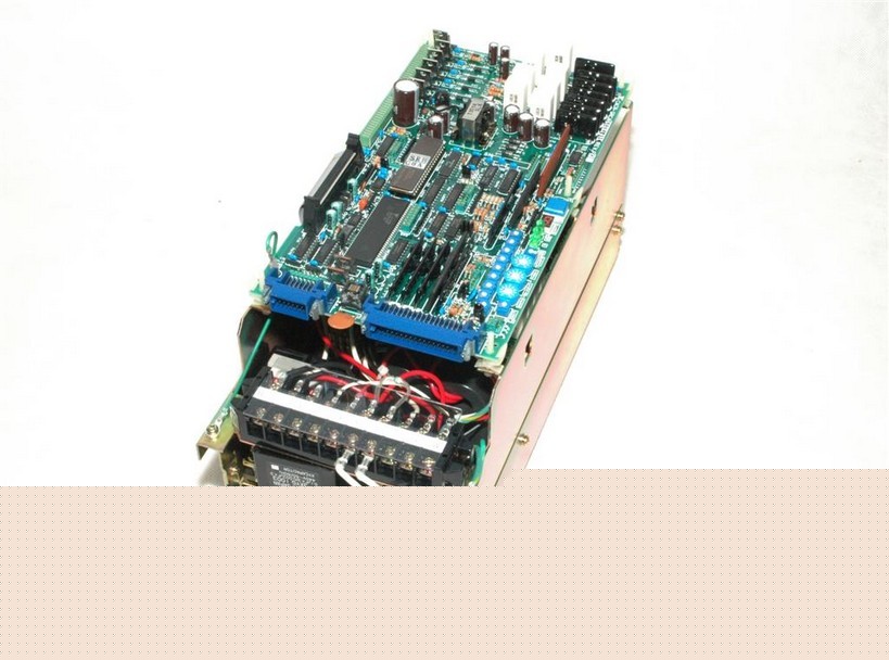 Cacr-SR15BB1AF yaskawa yasnac ac servo drive servopack