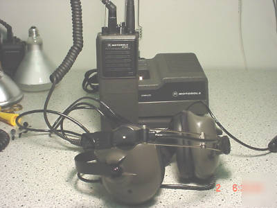 Motorola fire dept 16 ch vhf 5 watt portable w/headset 