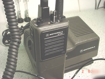 Motorola fire dept 16 ch vhf 5 watt portable w/headset 