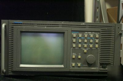 Tektronix VM700A video measurement set 