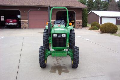 John deere 750 compact tractor