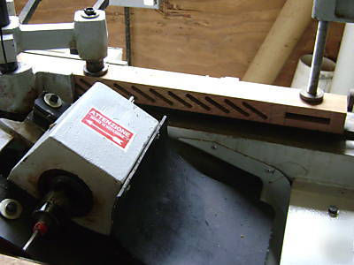 Shutter slot mortising machine