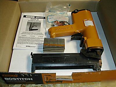 Bostitch M3 concrete nailer nail gun, 500 free nails