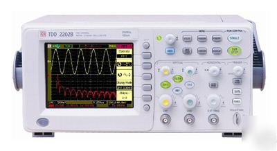 New portabledigital storage oscilloscope 200MHZ TDO2202B